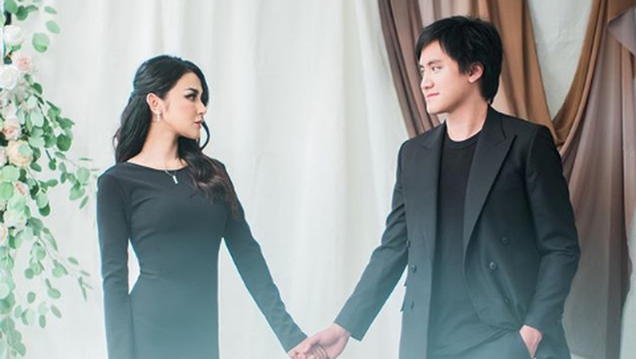 Foto pre-wedding Kevin Aprilio dan Vicy Melanie.