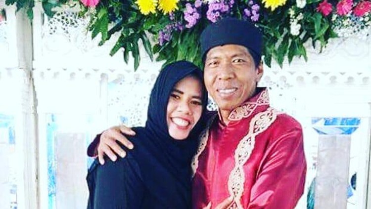 Kiwil dan istri pertamanya Rochimah