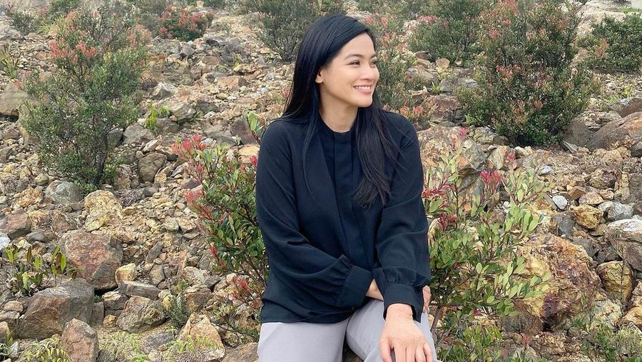 Titi Kamal yang hobi koleksi tanaman hias