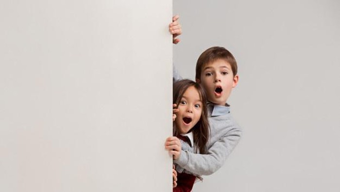 Anak Masuk Kamar Saat Orangtua Sedang Berhubungan, Apa yang Harus Dilakukan?