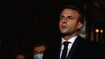 Presiden Prancis Emmanuel Macron ikut menentang terbentuknya European Super League oleh 12 klub top Eropa.