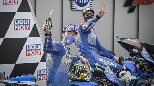 Joan Mir dan Alex Rins bersaing ketat jadi pembalap pertama Suzuki yang sukses meraih juara dunia di era MotoGP.