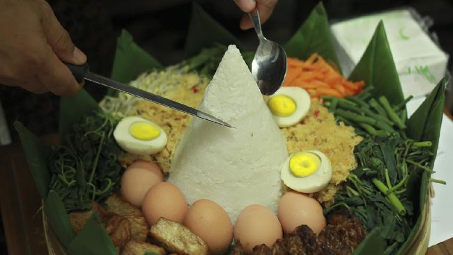 Resep Nasi Tumpeng Sajian Istimewa Menyambut Maulid Nabi