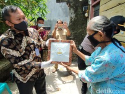 Mbah Sumirah di Kota Kediri yang Viral Dapat Bantuan Presiden Jokowi