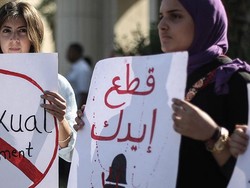 Kaum Perempuan Mesir yang Jadi Korban Kekerasan Seks Mulai Melawan Balik