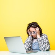 Stres karena Deadline dan Pekerjaan Menumpuk? Atasi dengan Cara Ini Yuk!