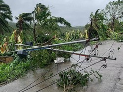 Badai Molave Terjang Filipina, 12 Nelayan Hilang
