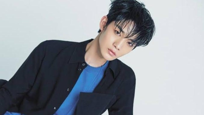 6 Idol K-Pop Pria yang Dipuji Sebagai 