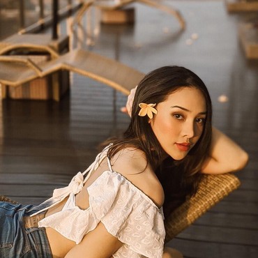 Anya Geraldine Ngaku Bosan Sampai Sedih, Netizen: Kasihan Ya Mana Masih Muda