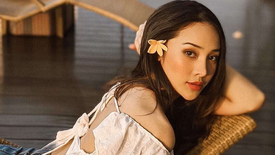 Anya Geraldine Anya Geraldine