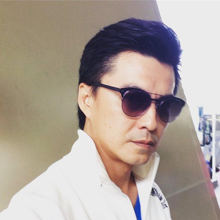 <p>Kata salah seorang netizen, Marcelino di foto ini mirip bintang Hong Kong, Andy Lau. Menurut Bunda bagaimana? (Foto: Instagram @marcellinozhang)</p>