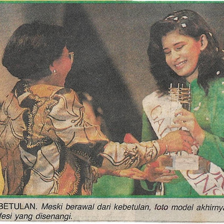 <p>Bunda masih ingat? Monica Oemardi juga pernah menyabet Juara Favorit Gadis Sunsilk 1990. Cantik dan langsing masih awet lho sampai sekarang. (Foto: Instagram @monica_oemardi)</p>