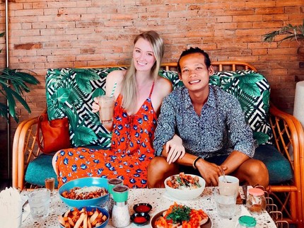 Kabar Terbaru 3 Bule Cantik yang Viral Nikahi Pria Indonesia