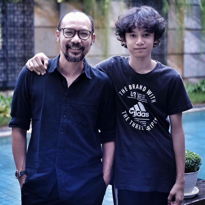 Baik Rossa maupun Yoyo kerap menikmati <em>quality time</em> bersama putra mereka. (Foto: Instagram @yoyoprasetyo29)