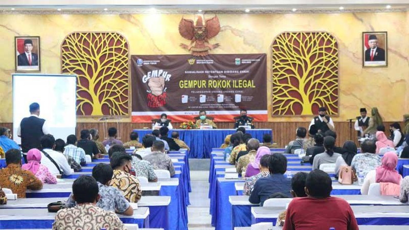 Bea Cukai Wilayah Jawa Timur II bersama dengan Pemerintah Provinsi Jawa Timur menyelenggarakan sosialisasi ketentuan di bidang cukai.