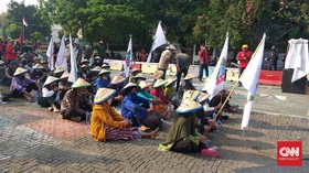 Aksi Buruh dan Mahasiswa Bubar, Turun Lagi 10 November