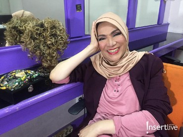 Dorce Akui Cinta Koleksi Beragam Aksesoris Khas Indonesia