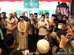 Machfud-Mujiaman Didoakan Menang di Suroboyo Muludan Bersama Gus Miftah