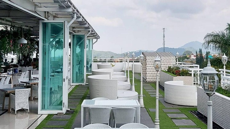 Restoran di Puncak