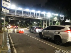 Jalan Medan Merdeka Barat Jakpus Kembali Dibuka, Arus Lalu Lintas Lancar