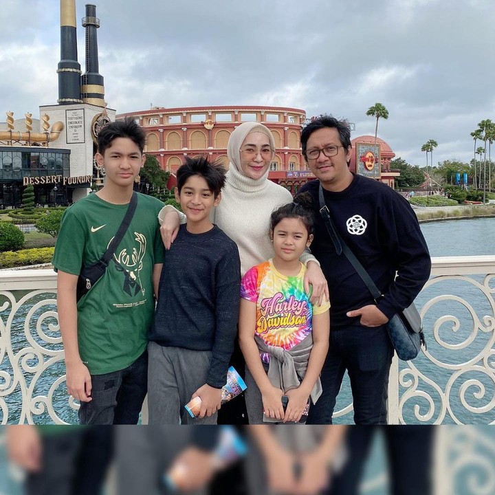<p>3. Sebagai ayah, Andre Taulany terkenal sangat dekat dengan anak-anaknya lho, Bunda. (Foto: Instagram @erintaulany)</p>