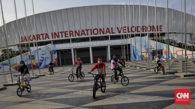 Fasilitas olah raga Velodrome mulai dibuka untuk publik pada hari ini, Senin (30/8). Protokol kesehatan berlaku secara ketat.