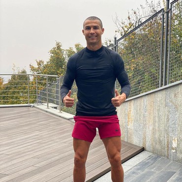 Cristiano Ronaldo Dinyatakan Sembuh dari Covid-19