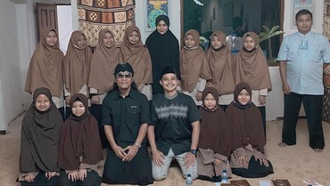 img-title Detik-detik DJ Katty Butterfly Ucap Syahadat Dibantu Gus Miftah