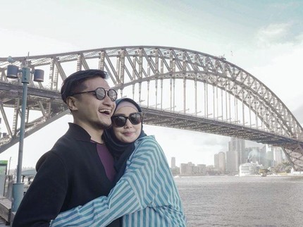 Arie Untung dan Fenita Sempat Ingin Pisah karena Masalah Hijrah