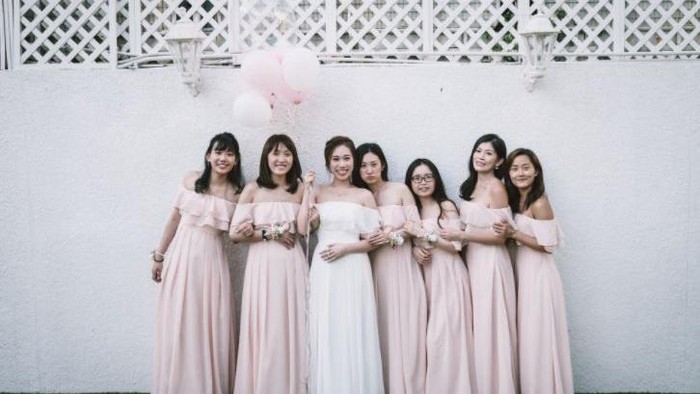 Ditinggal Teman Menikah? Ini Hal Positif yang Bisa Kamu Ambil!