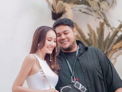 Ivan Gunawan Tunda Menikah dan Fokus Berkarier