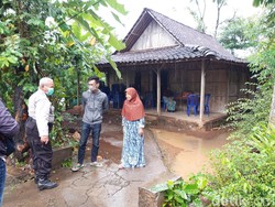 Pilu! Ternyata Ini Alasan Tejo Nekat Bawa Jenazah Ibunya Naik Motor