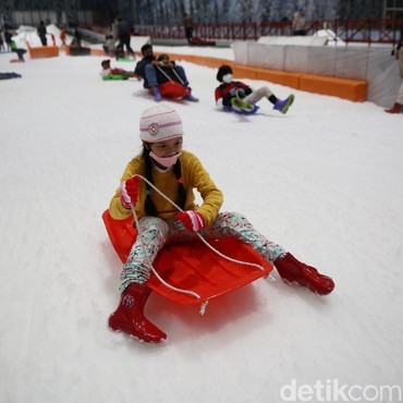 Liburan Awal Tahun, Trans Snow World Punya Banyak Promo Seru