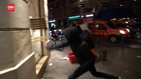 VIDEO: Demo Anti-Lockdown di Paris Berujung Rusuh