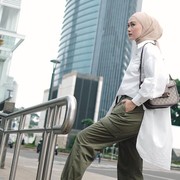 5 Tips Mix & Match Oversized Shirt untuk Hijabers