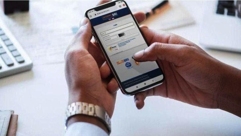 Transformasi tidak pernah berhenti dilakukan PT Bank Rakyat Indonesia (Persero) Tbk agar dapat terus melayani masyarakat secara cepat serta sesua