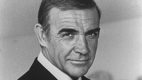 Pistol Sean Connery di Film James Bond Terjual Rp3,6 M