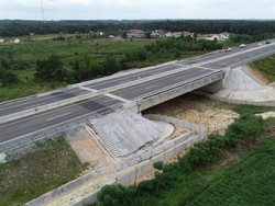 Aduh! Sopir Truk Ngaku Dipalak di Rest Area Tol Trans Sumatera