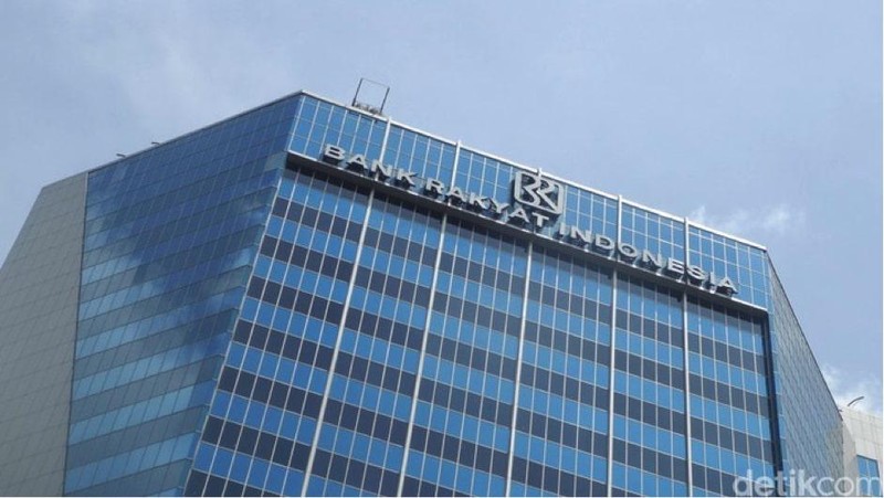 PT Bank Rakyat Indonesia (Persero) Tbk mengalokasikan hingga 4 persen dari total pendapatan perusahaan untuk belanja modal