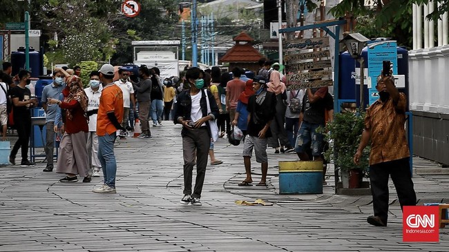 WHO mengingatkan potensi lonjakan kasus usai libur panjang, menyusul kenaikan kasus 2 pekan usai libur panjang beberapa waktu lalu.