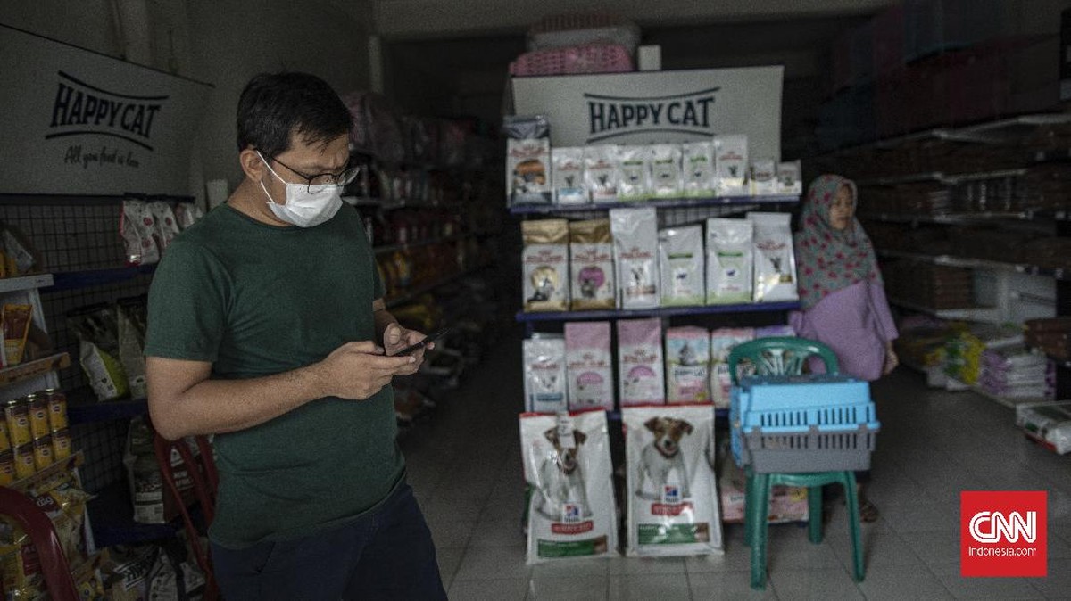 FOTO: Hujan Deras, Listrik Padam di Jakarta dan Sekitarnya