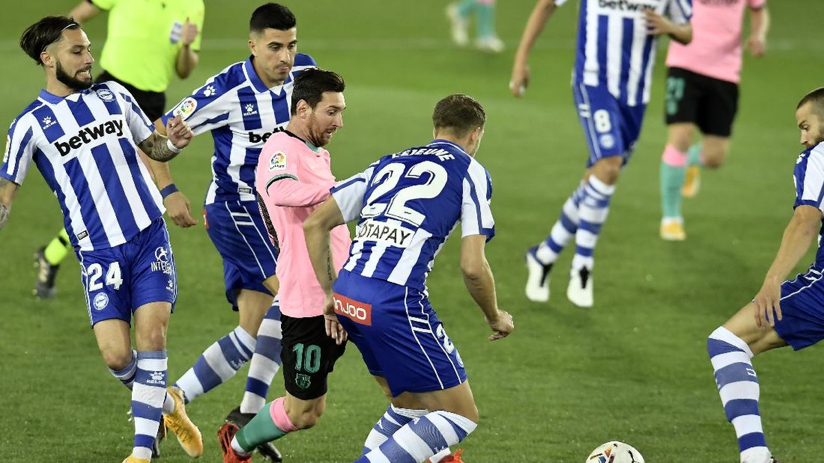 FOTO: Messi Geram Barcelona di Masa Kelam