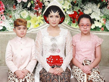 5 Seleb Cantik Tak Disangka Nikah Diam-diam, Tata Janeeta hingga Lulu Tobing