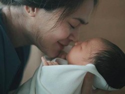 Bilirubin Tinggi, Anak Ringgo-Sabai Masih Harus Tinggal di RS