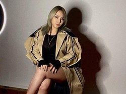 CL Ceritakan Kedekatannya dengan Ariana Grande hingga Beyonce
