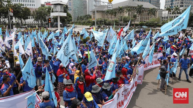 Buruh dari Serikat Pekerja Nasional akan menggelar demo dugaan korupsi BPJS Ketenagakerjaan pekan depan.