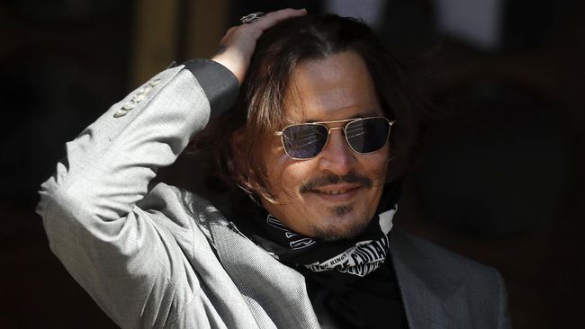 Johnny Depp keluar dari waralaba Fantastic Beasts dipandang keputusan logis atas situasi yang terjadi di sekitar proyek itu.