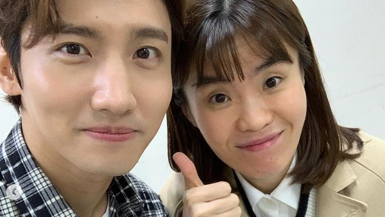 Komedian Korea Park Ji Sun ditemukan meninggal dunia di rumahnya. Komedian Korea Park Ji Sun ditemukan meninggal dunia di rumahnya.