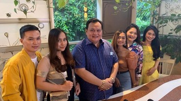 Minola Sebayang Jadi Produser Musik Dibantu Rieka Roeslan