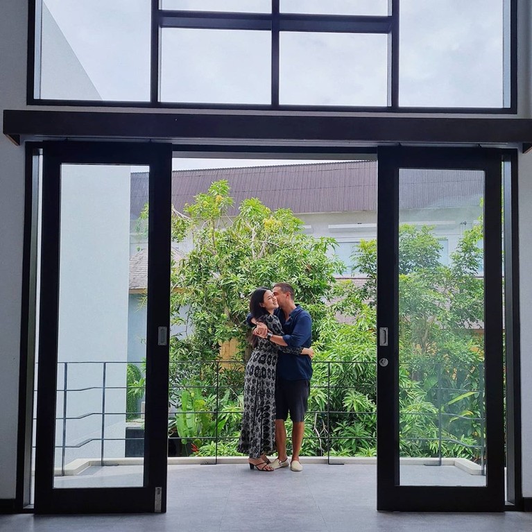 Rumah Raisa dan Hamish Daud Rumah Raisa dan Hamish Daud